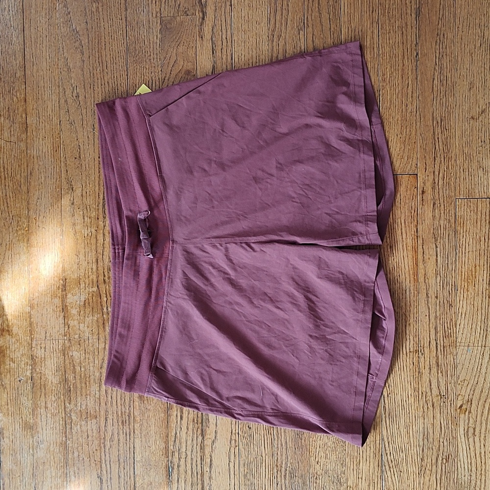 Tuff Athletics active shorts